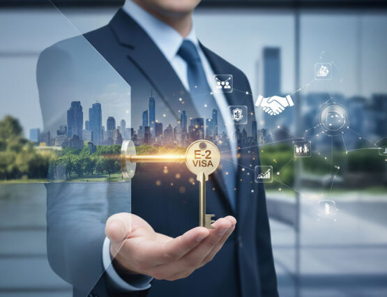 Yatırım yaparak ABD'de aktif bir iş kurmak ve ailenizle yaşamak mı istiyorsunuz? Sınırsız yenileme imkanı sunan ABD E-2 Vizesi şartlarını, avantajlarını ve Green Card'a geçiş stratejilerini Citil Hukuk ile keşfedin.